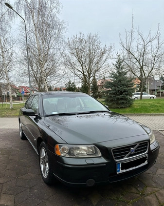 Volvo S60 cena 18000 przebieg: 538000, rok produkcji 2005 z Wrocław małe 232